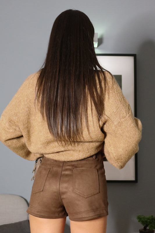 Short in Camoscio Marrone